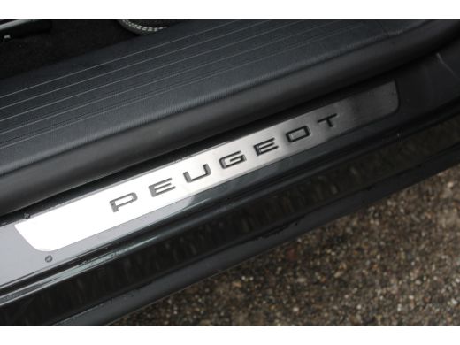 Peugeot 3008 1.2 Hybrid 136 GT | Automaat | Navigatie | Camera | Panorama/schuifdak | Lederen bekleding | 25.0... ActivLease financial lease