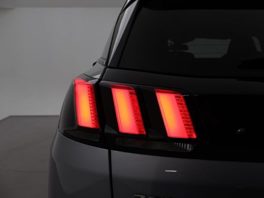 Peugeot 3008 1.2 PT 130 PK AUT. + TREKHAAK | 18 INCH | CAMERA | APPLE CARPLAY ActivLease financial lease