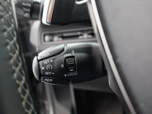 Peugeot 3008 1.2 PT 130 PK AUT. + TREKHAAK | 18 INCH | CAMERA | APPLE CARPLAY ActivLease financial lease