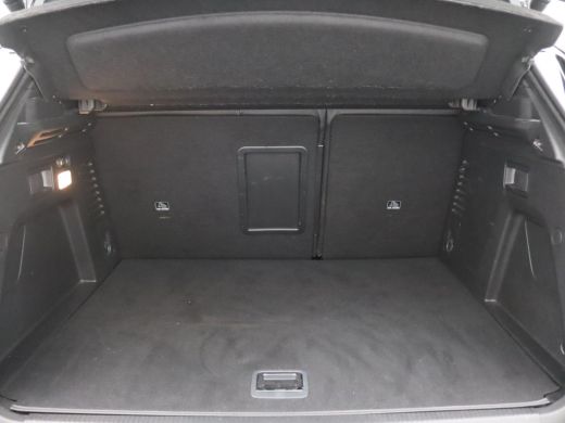 Peugeot 3008 1.6 HYbrid4 GT Pack Business 300PK SOH 100%, Pano-Schuifdak, Keyless, Adaptieve Cruise Controle, ... ActivLease financial lease