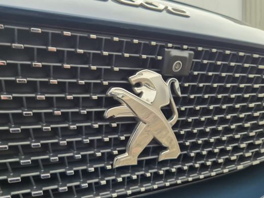 Peugeot 5008 1.2 130PK | GT Pack Business | Camera V + A | Parkersensoren rondom | Leder / Alcantara bekleding... ActivLease financial lease