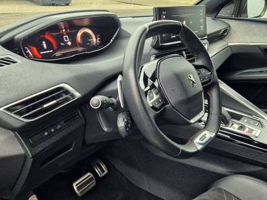 Peugeot 5008 1.2 130PK | GT Pack Business | Camera V + A | Parkersensoren rondom | Leder / Alcantara bekleding... ActivLease financial lease