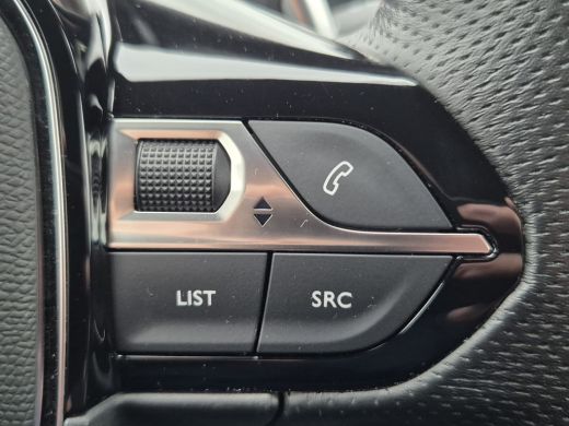 Peugeot 5008 1.2 130PK | GT Pack Business | Camera V + A | Parkersensoren rondom | Leder / Alcantara bekleding... ActivLease financial lease