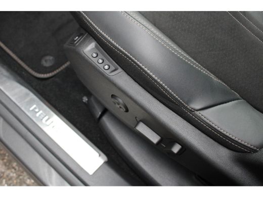 Peugeot 5008 1.2 PureTech Blue Lease GT | Automaat | Navigatie | Camera | Focal | Massage | Stoelverwarming | ... ActivLease financial lease