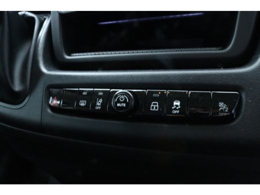 Peugeot Boxer 2.2 BlueHDi 180 S&S L3H2 3.5t | Achteruitrijcamera | Airco | Cruise control ActivLease financial lease