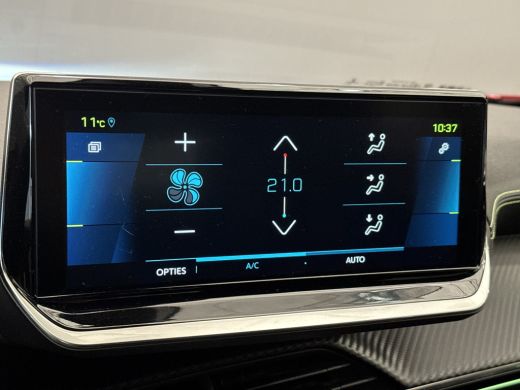 Peugeot e-2008 EV GT 50 kWh 3-FASE | Camera | Leder\Stof | Clima | Cruise | Keyless | 17'' Lichtmetaal | 3D dash... ActivLease financial lease
