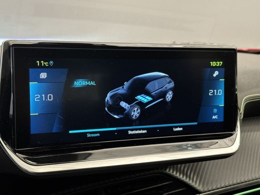 Peugeot e-2008 EV GT 50 kWh 3-FASE | Camera | Leder\Stof | Clima | Cruise | Keyless | 17'' Lichtmetaal | 3D dash... ActivLease financial lease
