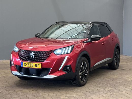 Peugeot e-2008 EV GT 50 kWh 3-FASE | Camera | Leder\Stof | Clima | Cruise | Keyless | 17'' Lichtmetaal | 3D dash... ActivLease financial lease