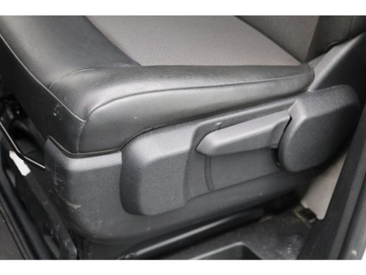 Peugeot e-Expert Long Asphalt 75 kWh Camera | Trekhaak | Houten Vloer | Keyless | Parkeersensoren | Navigatie | Ca... ActivLease financial lease