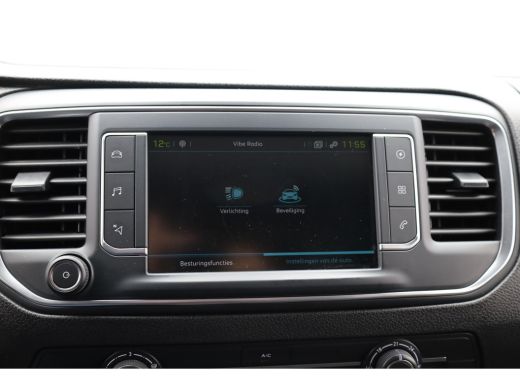 Peugeot e-Expert Long Premium 75 kWh Trekhaak | Cruise | Airco | Carplay | Parkeersensoren | Touchscreen | Houten ... ActivLease financial lease