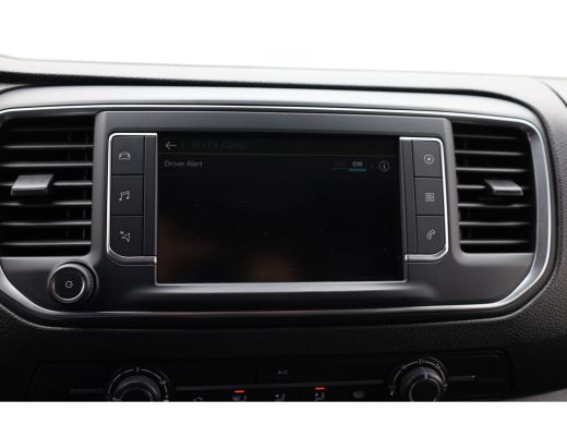 Peugeot e-Expert Long Premium 75 kWh Trekhaak | Cruise | Airco | Carplay | Parkeersensoren | Touchscreen | Houten ... ActivLease financial lease