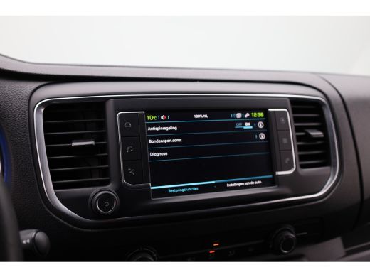 Peugeot e-Expert Long Premium 75 kWh Trekhaak | Cruise | Airco | Carplay | Parkeersensoren | Touchscreen | Houten ... ActivLease financial lease