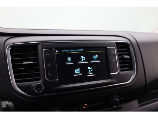 Peugeot e-Expert Long Premium 75 kWh Trekhaak | Cruise | Airco | Carplay | Parkeersensoren | Touchscreen | Houten ... ActivLease financial lease