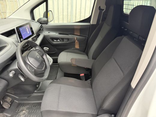 Peugeot Partner 1.2 PureTech 111PK Benzine Premium CarPlay/cruice control/navi ActivLease financial lease