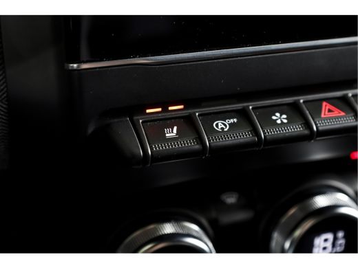 Renault Clio 1.0 TCe 90 PK GPF techno | Dig. Cockpit | Cruise | Stoel-+Stoelverw. | PDC | Camera | NAV + App. ... ActivLease financial lease