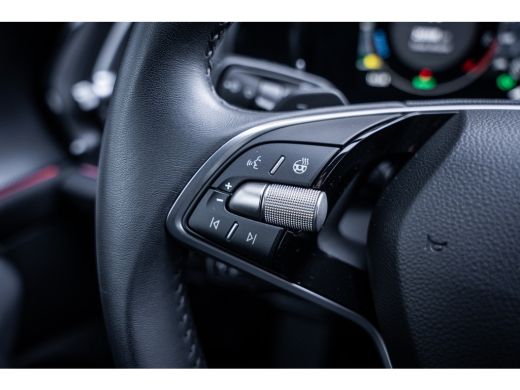 Skoda Kodiaq 1.5 TSI PHEV Business Edition | Achteruitrijcamera | Audio installatie premium | Trekhaak uitklap... ActivLease financial lease