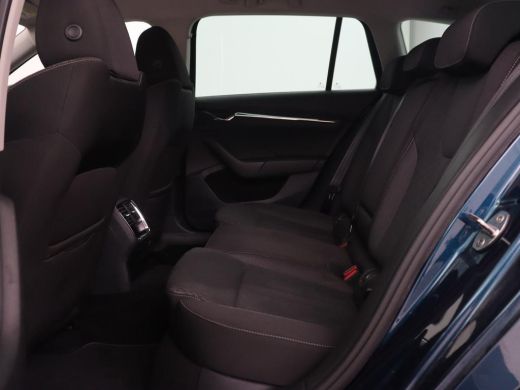 Skoda Octavia 1.0 TSI Business Edition | Stoelverwarming | Trekhaak | Camera | Head-Up | Stuurverwarming | Carp... ActivLease financial lease