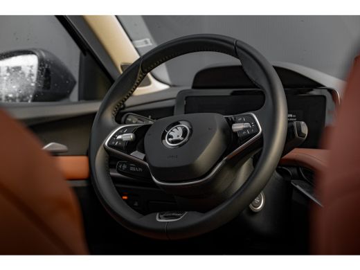 Skoda Superb Combi 1.5 TSI 150 PK MHEV Lauren & Klement Panoramadak | Trekhaak | Massage functie | Keyless | A... ActivLease financial lease