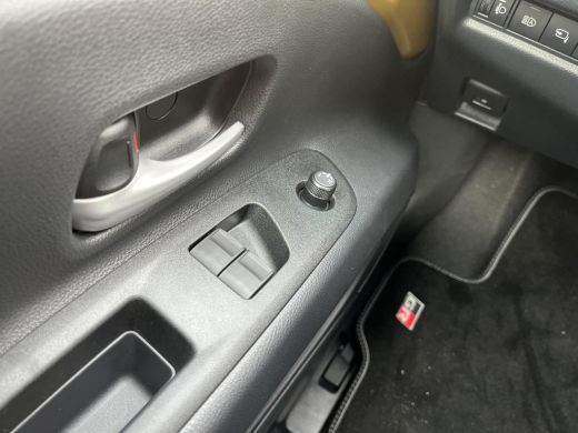 Toyota Aygo Hybrid 115 GR Sport | Apple CarPlay/Android auto | Achteruitrijcamera | Verwarmde voorstoelen ActivLease financial lease