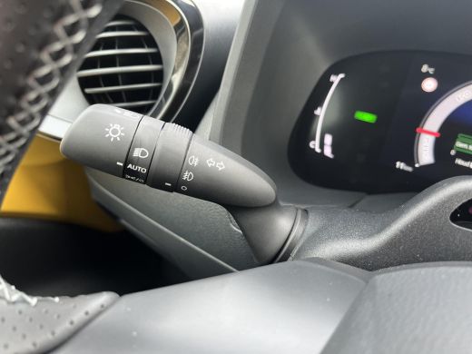 Toyota Aygo Hybrid 115 GR Sport | Apple CarPlay/Android auto | Achteruitrijcamera | Verwarmde voorstoelen ActivLease financial lease