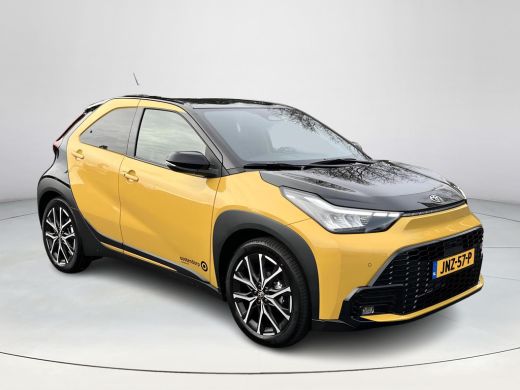 Toyota Aygo Hybrid 115 GR Sport | Apple CarPlay/Android auto | Achteruitrijcamera | Verwarmde voorstoelen ActivLease financial lease