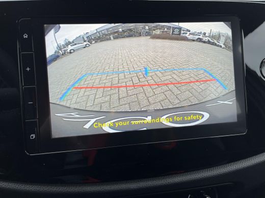 Toyota Aygo Hybrid 115 play | Uit voorraad leverbaar | &euro; 500 extra inruilwaarde | ActivLease financial lease