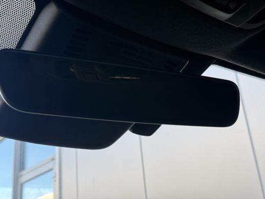 Toyota C-HR 1.8 Hybrid 140 Dynamic **DODEHOEK DETECTIE/ KEYLESS/ PARKERSENSOREN/ GARANTIE** ActivLease financial lease