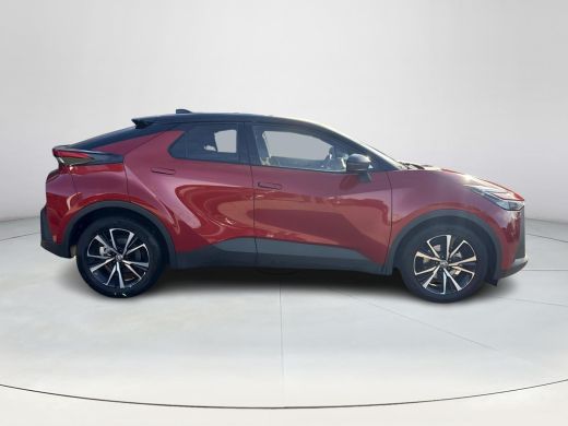 Toyota C-HR 1.8 Hybrid 140 Dynamic **DODEHOEK DETECTIE/ KEYLESS/ PARKERSENSOREN/ GARANTIE** ActivLease financial lease