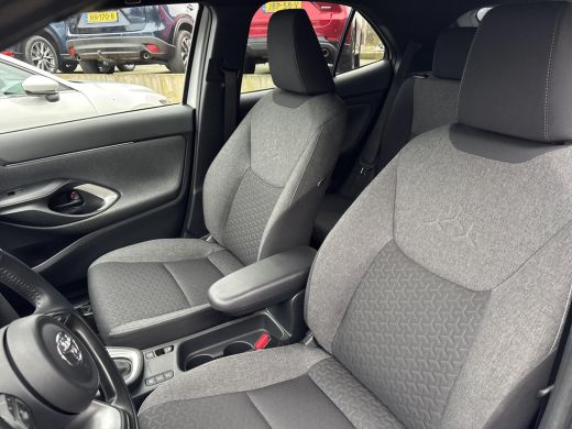 Toyota Yaris Cross 1.5 Hybrid First Edition | Navigatie | Apple CarPlay/Android auto | Achteruitrijcamera ActivLease financial lease