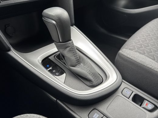 Toyota Yaris Cross 1.5 Hybrid First Edition | Navigatie | Apple CarPlay/Android auto | Achteruitrijcamera ActivLease financial lease