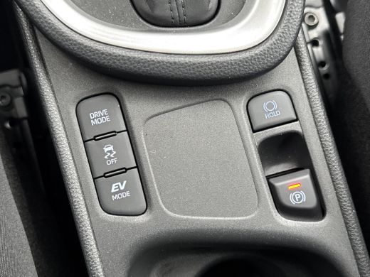 Toyota Yaris Cross 1.5 Hybrid First Edition | Navigatie | Apple CarPlay/Android auto | Achteruitrijcamera ActivLease financial lease