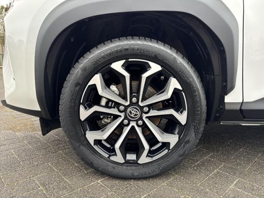 Toyota Yaris Cross 1.5 Hybrid First Edition | Navigatie | Apple CarPlay/Android auto | Achteruitrijcamera ActivLease financial lease