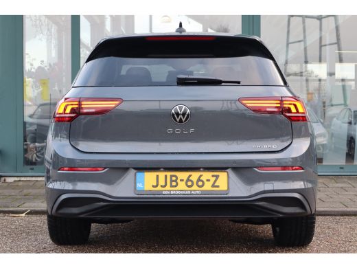 Volkswagen Golf 204PK 1.5 eHybrid Life Edition | Achteruitrijcamera | Apple Carplay/Android Auto|telefoonintegrat... ActivLease financial lease