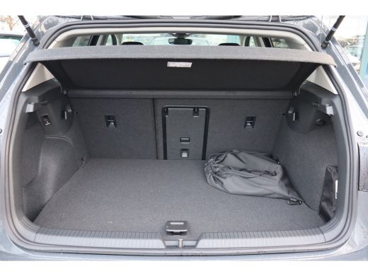 Volkswagen Golf 204PK 1.5 eHybrid Life Edition | Achteruitrijcamera | Apple Carplay/Android Auto|telefoonintegrat... ActivLease financial lease