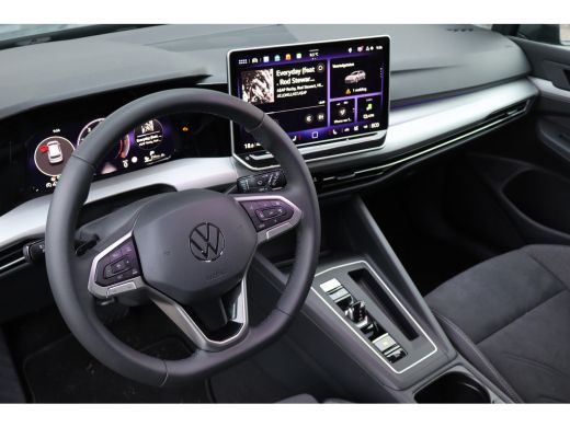 Volkswagen Golf 204PK 1.5 eHybrid Life Edition | Achteruitrijcamera | Apple Carplay/Android Auto|telefoonintegrat... ActivLease financial lease