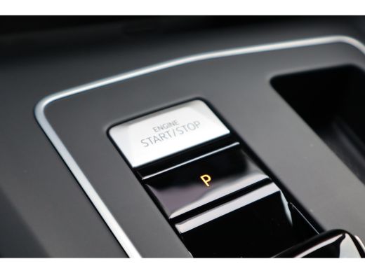 Volkswagen Golf 204PK 1.5 eHybrid Life Edition | Achteruitrijcamera | Apple Carplay/Android Auto|telefoonintegrat... ActivLease financial lease