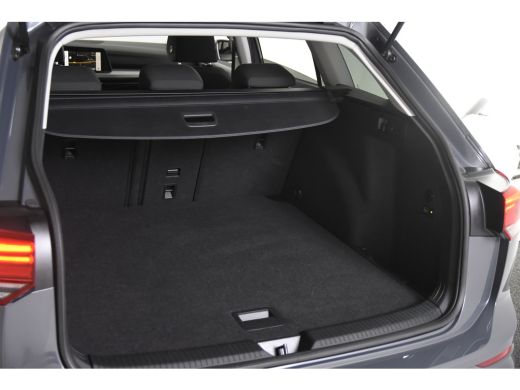 Volkswagen Golf Variant Variant 1.0 eTSI Life *1ste Eigenaar*Ambiente*Trekhaak* ActivLease financial lease