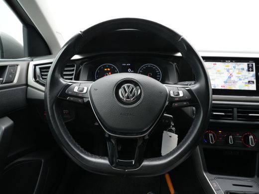 Volkswagen Polo 1.0 TSI 95pk Comfortline Navigatie Carplay Acc Pdc Dab 146 ActivLease financial lease