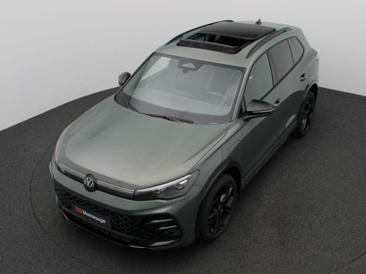 Volkswagen Tiguan 1.5 eHybrid R-Line Edition 272PK DSG Pano-Schuifdak, 20" LM Velgen, Trekhaak, Black Style, Navi v... ActivLease financial lease