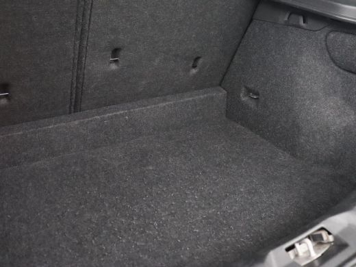 Volvo  V40 1.5 T3 Polar+ Sport | Panoramadak | Stoelverwarming | Camera | Full LED | Navigatie | Park Assist... ActivLease financial lease