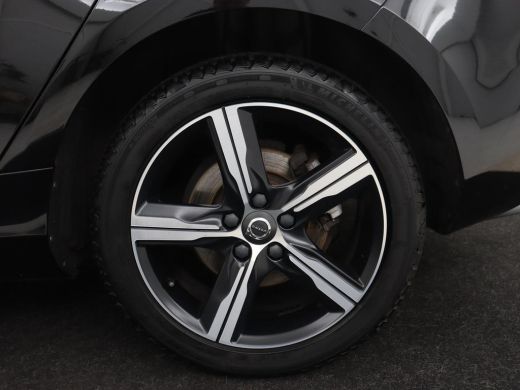 Volvo  V40 1.5 T3 Polar+ Sport | Panoramadak | Stoelverwarming | Camera | Full LED | Navigatie | Park Assist... ActivLease financial lease