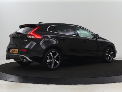 Volvo  V40 1.5 T3 Polar+ Sport | Panoramadak | Stoelverwarming | Camera | Full LED | Navigatie | Park Assist... ActivLease financial lease