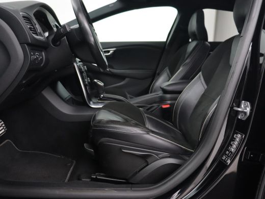 Volvo  V40 1.5 T3 Polar+ Sport | Panoramadak | Stoelverwarming | Camera | Full LED | Navigatie | Park Assist... ActivLease financial lease