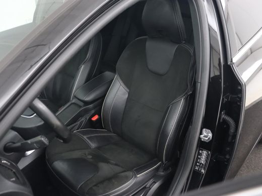 Volvo  V40 1.5 T3 Polar+ Sport | Panoramadak | Stoelverwarming | Camera | Full LED | Navigatie | Park Assist... ActivLease financial lease