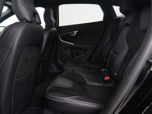 Volvo  V40 1.5 T3 Polar+ Sport | Panoramadak | Stoelverwarming | Camera | Full LED | Navigatie | Park Assist... ActivLease financial lease