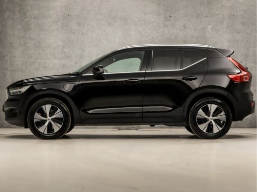 Volvo  XC40 1.5 T4 Recharge R-Design Expression 211Pk Automaat (APPLE CARPLAY, GROOT NAVI, STUUR/STOELVERWARM... ActivLease financial lease