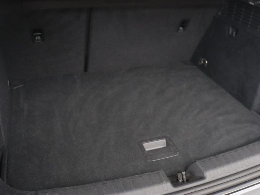 Audi A3 35 TFSI S edition | Stoelverwarming | Carplay | Navigatie | Half leder | Sportstoelen | Full LED ... ActivLease financial lease