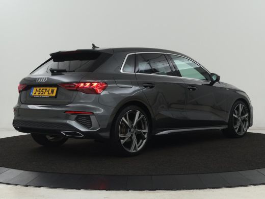 Audi A3 35 TFSI S edition | Stoelverwarming | Carplay | Navigatie | Half leder | Sportstoelen | Full LED ... ActivLease financial lease