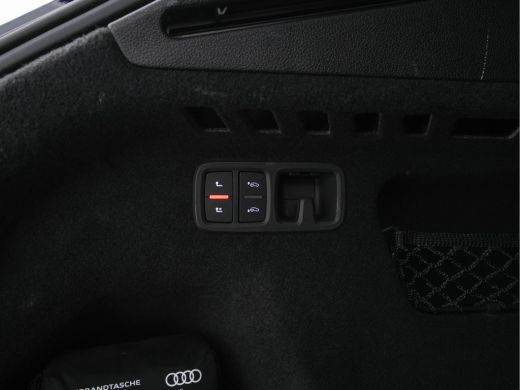 Audi Q8 60 TFSI e S-Line Quattro Competition ( Plug-In ) (INCL-BTW) Aut.*LUXURY-LEATHER | BANG/OLUFSEN-SU... ActivLease financial lease