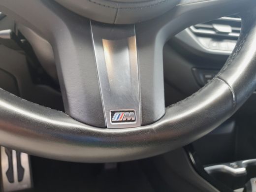 BMW 1 Serie 118i M-Sport | Stoelverwarming | Camera | Cruise Control | Climate ActivLease financial lease